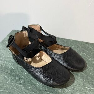 Monkey Feet Black Ballet Flats with Elastic Straps